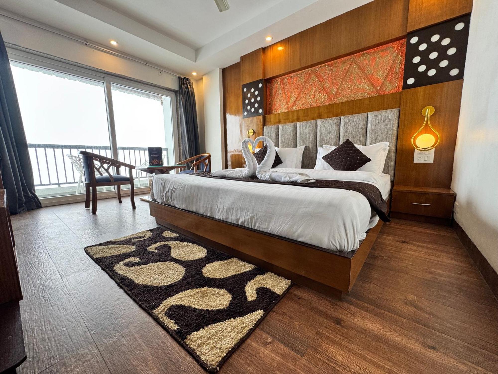 Ab'S Abode-A Boutique Hotel Mussoorie Ngoại thất bức ảnh