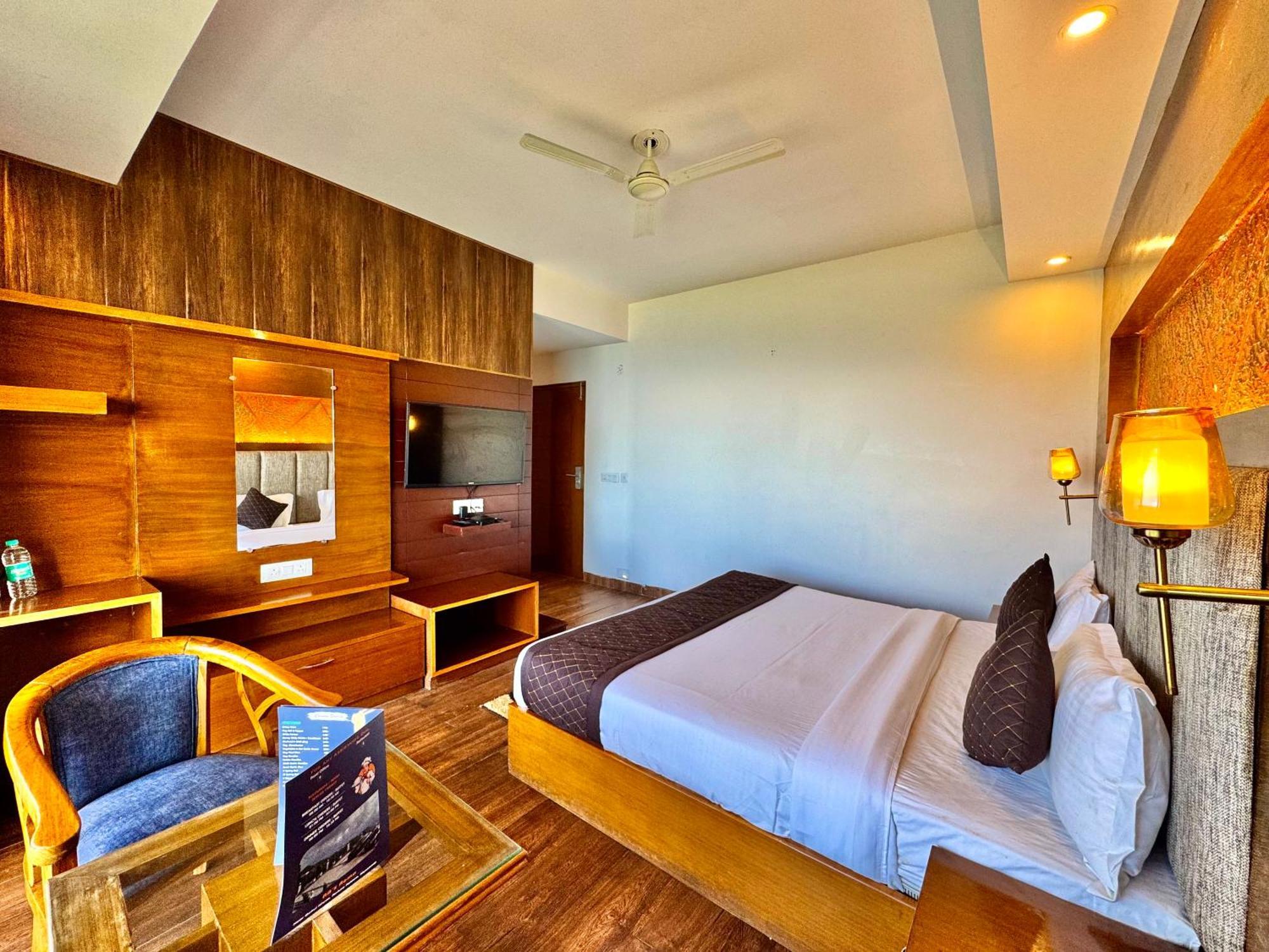 Ab'S Abode-A Boutique Hotel Mussoorie Ngoại thất bức ảnh