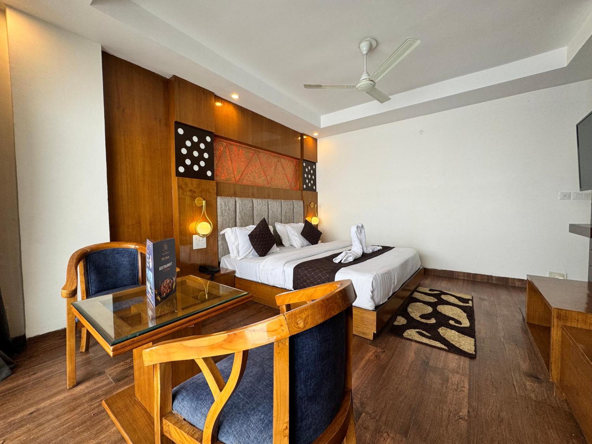 Ab'S Abode-A Boutique Hotel Mussoorie Ngoại thất bức ảnh